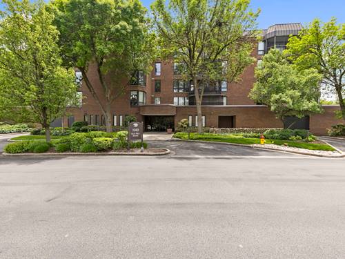 1140 Old Mill Unit 301F, Hinsdale, IL 60521