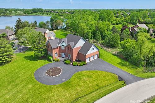 26815 N Longmeadow, Mundelein, IL 60060