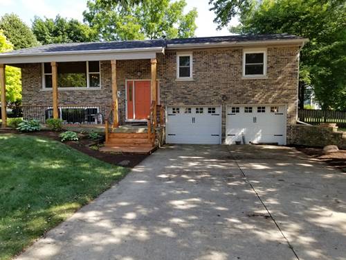 1 Faro, Oswego, IL 60543