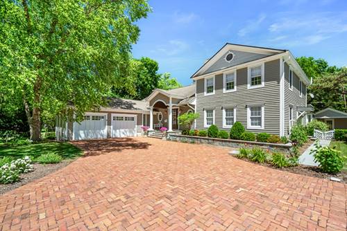 729 Hawthorne, Geneva, IL 60134