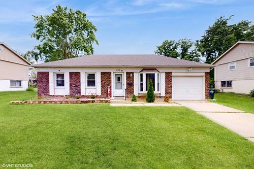 820 Robinson, Streamwood, IL 60107