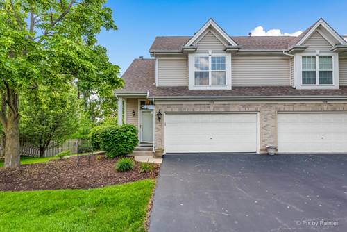 512 W Danbury, Cary, IL 60013