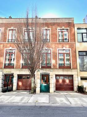 63 W Schiller, Chicago, IL 60610