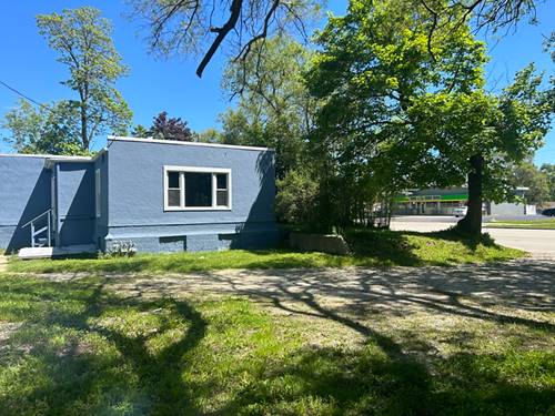 2110 Lewis, Zion, IL 60099