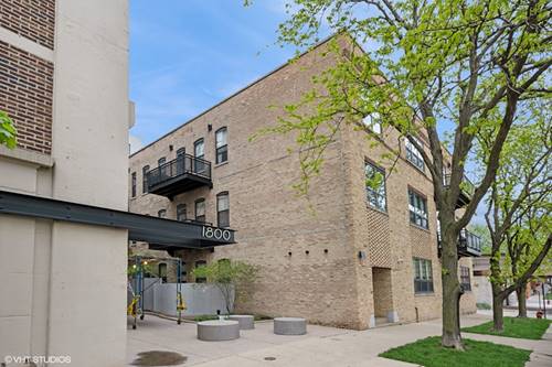 1800 W Grace Unit 311, Chicago, IL 60613