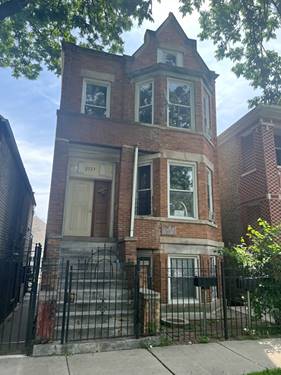 2523 S Whipple, Chicago, IL 60623