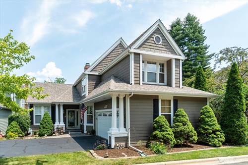 708 Viewpointe, St. Charles, IL 60174