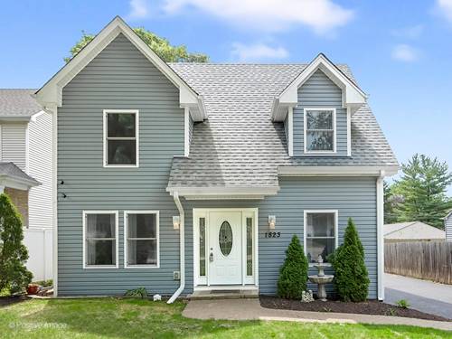 1823 S 4th, St. Charles, IL 60174