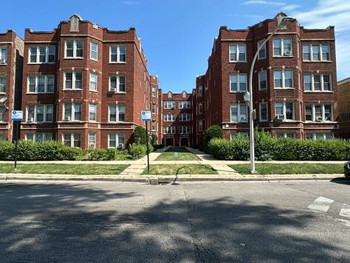 4838 W Henderson Unit 1B, Chicago, IL 60641