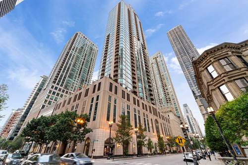 21 E Huron Unit 3704, Chicago, IL 60611