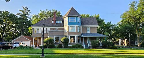 102 N View, Aurora, IL 60506