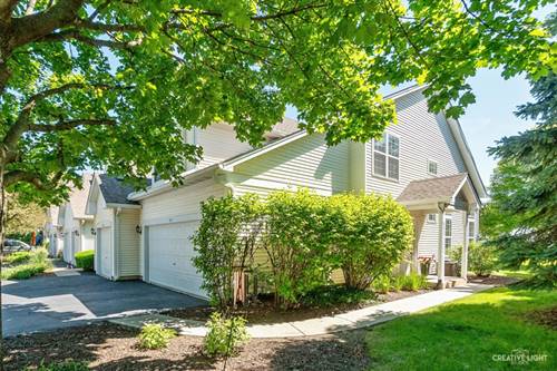 415 Canterbury, Oswego, IL 60543