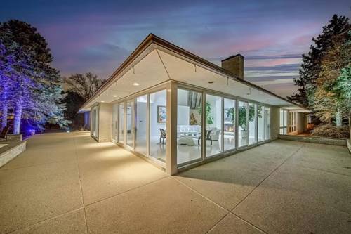 109 Murphy Lake, Park Ridge, IL 60068