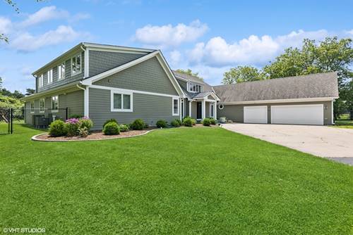 415 Fox Run, Libertyville, IL 60048