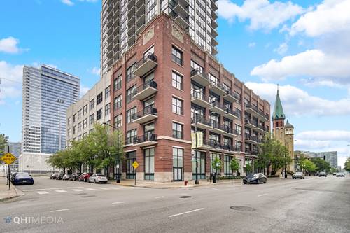 210 S Des Plaines Unit 907, Chicago, IL 60661
