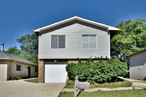 564 Creekwood, Carol Stream, IL 60188