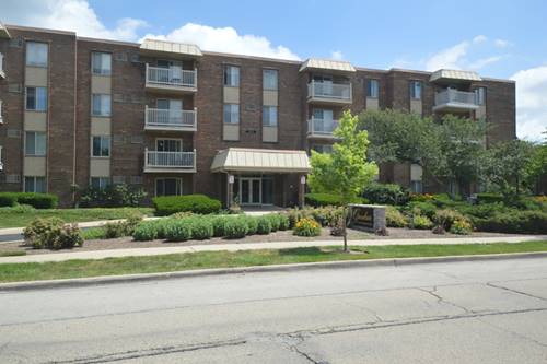 2423 N Kennicott Unit 2D, Arlington Heights, IL 60004
