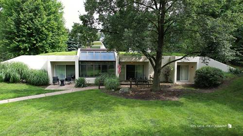 26025 Hermann, Antioch, IL 60002