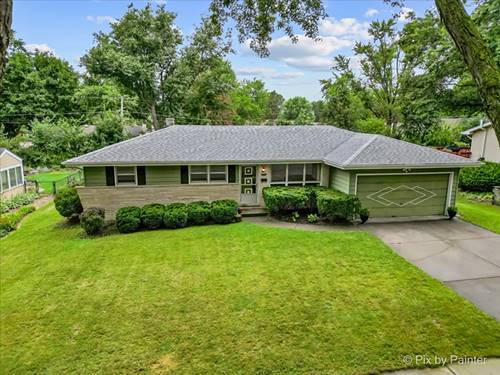 426 James, Algonquin, IL 60102