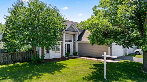 1060 Scarlet Oak, Aurora, IL 60506