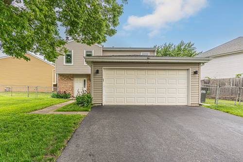 990 Woodside, Roselle, IL 60172