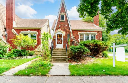 2745 Oak Park, Berwyn, IL 60402