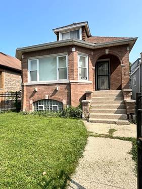 4208 W Iowa, Chicago, IL 60651
