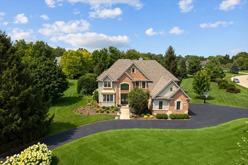 7N960 Columbine West, St. Charles, IL 60175