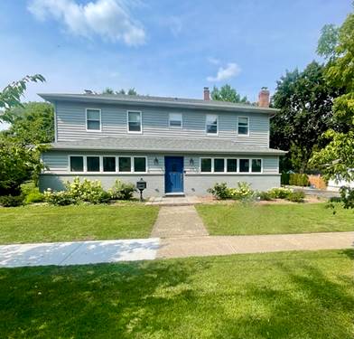 158 Newberry, Libertyville, IL 60048