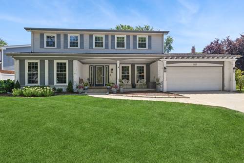 507 Greenbriar, Glen Ellyn, IL 60137