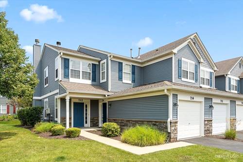 714 Woodewind Unit 714, Naperville, IL 60563