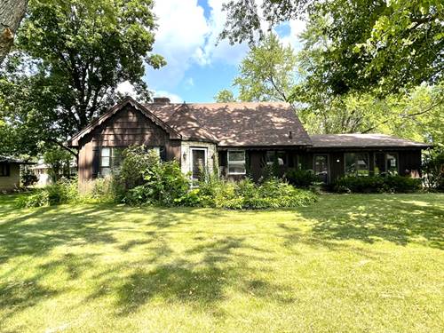 1222 Lanewood, Rockford, IL 61108