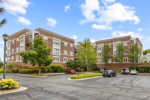 310 E Church Unit 203, Libertyville, IL 60048