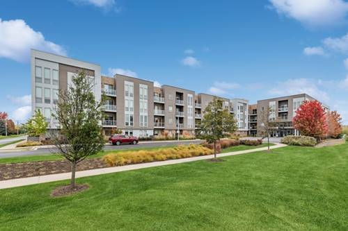 15 Parkway North Unit I5, Deerfield, IL 60015