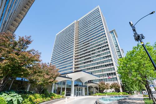 3550 N Lake Shore Unit 1717, Chicago, IL 60657