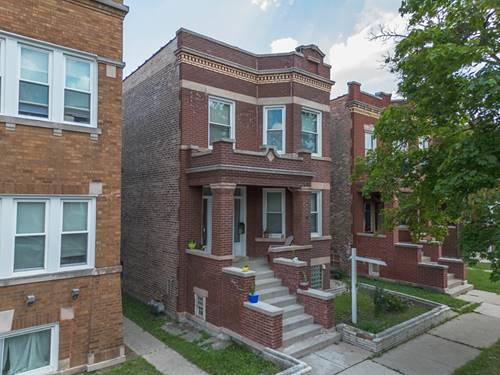 2215 S Elmwood, Berwyn, IL 60402