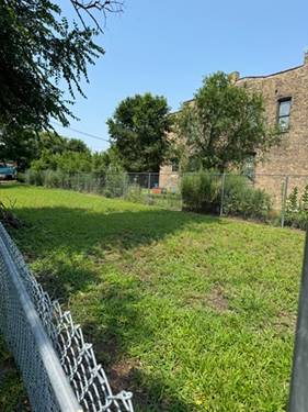 5816 S Wabash, Chicago, IL 60637