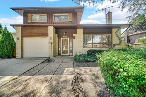 1825 Azalea, Mount Prospect, IL 60056