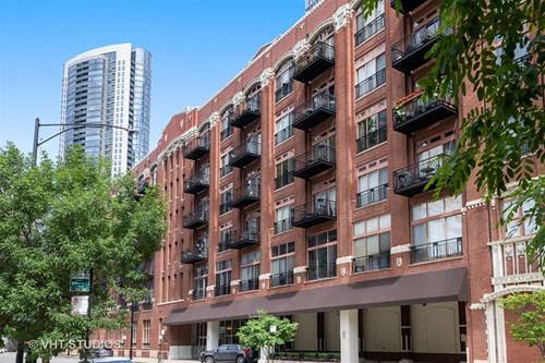 360 W Illinois Unit 208, Chicago, IL 60654