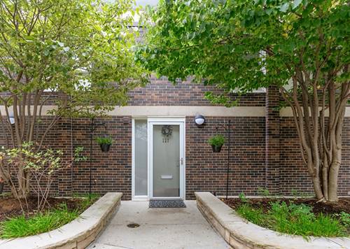 127 W Goethe Unit 127, Chicago, IL 60610
