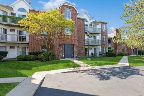 1345 Cunat Unit 1A, Lake In The Hills, IL 60156