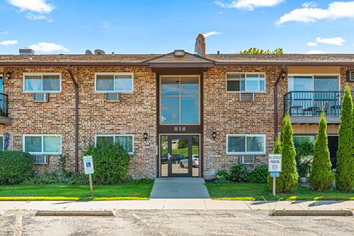 818 E Old Willow Unit 203, Prospect Heights, IL 60070
