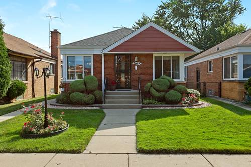 8927 S Cornell, Chicago, IL 60617