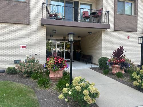 251 Marengo Unit 3G, Forest Park, IL 60130