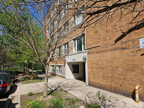 2424 W Estes Unit 4B, Chicago, IL 60645