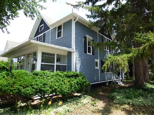 1 N Worth, Elgin, IL 60123