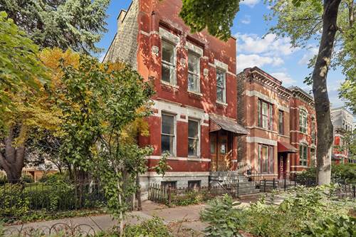 822 N Winchester, Chicago, IL 60622