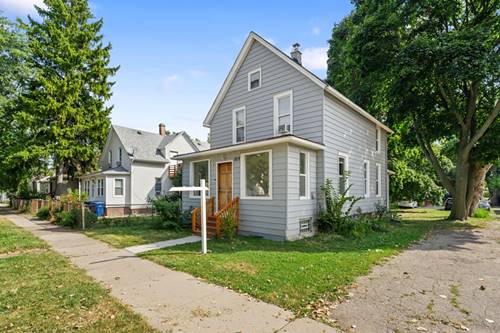 829 S Jackson, Waukegan, IL 60085