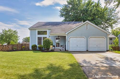 1097 Windridge, Crystal Lake, IL 60014