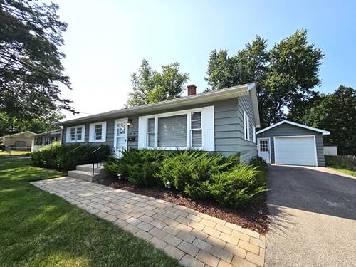 310 Wallace, Crystal Lake, IL 60014